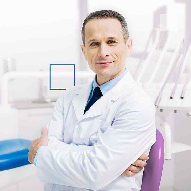 https://legacydentalfranklin.com/wp-content/uploads/2020/01/people-03.jpg